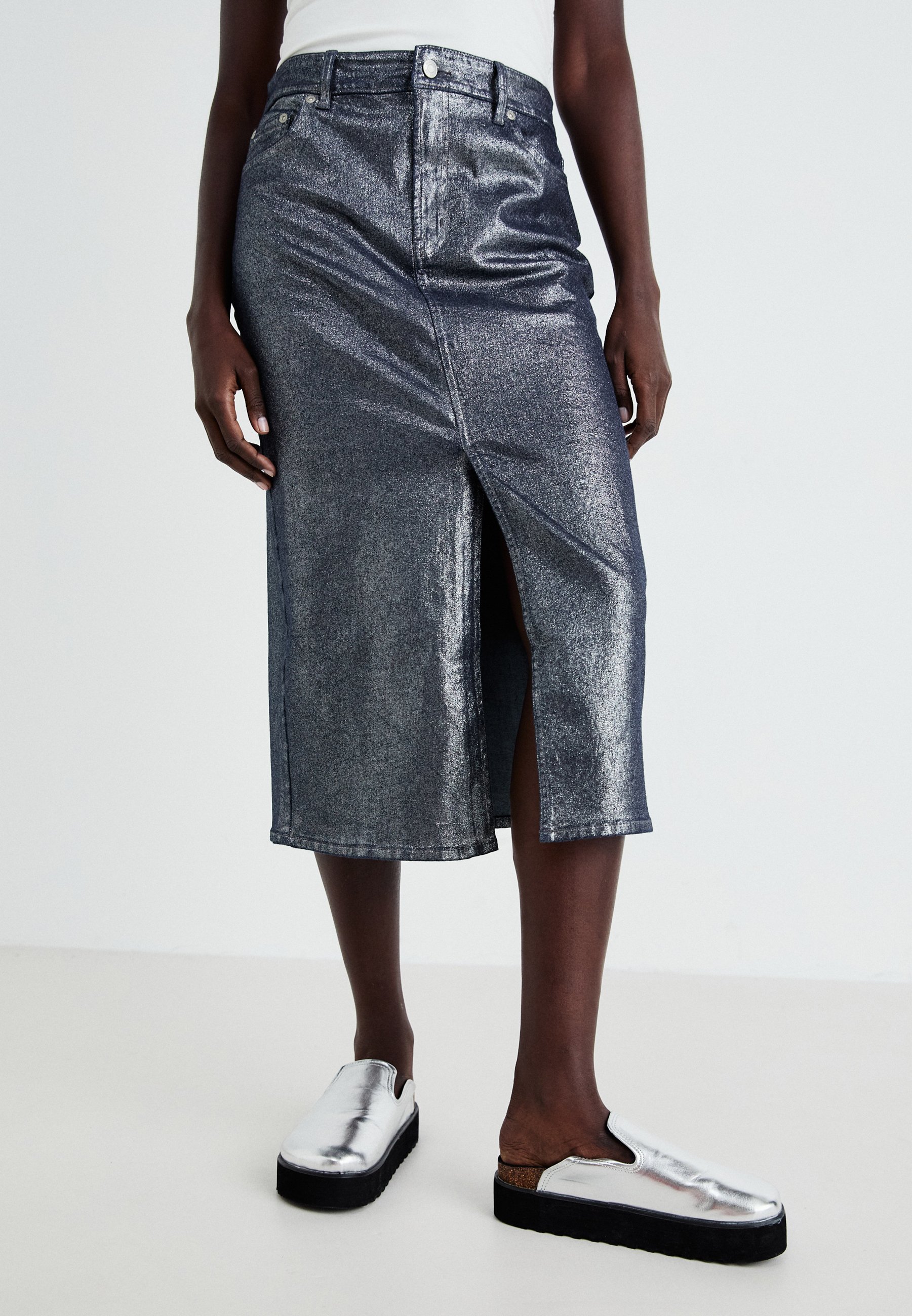 Ot bilan jinsiy aloqa porno videoni tomosha qiling