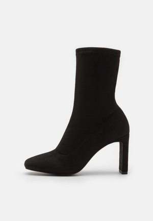 Minelli SONNY - Magassarkú bokacsizmák - noir