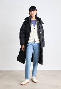 GANT FULL LENGTH COAT - Dunfrakker - black