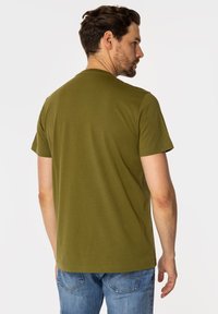 Lee Cooper - T-shirt z nadrukiem