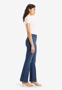 Levi's® 726™ HIGH RISE FLARE - Bootcut piegriezuma džinsi - made my day