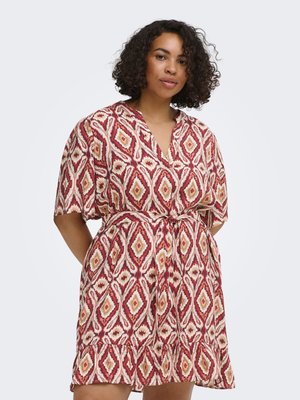 ONLY Carmakoma, DRESS CARANTONIA SHORT DRESS - Nappali ruha - brick red
