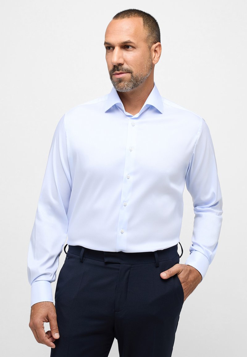 Eterna PERFORMANCE MODERN FIT - Formal shirt - himmelblau/light blue ...