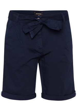 Marineblaue knielange Shorts mit umgeschlagenen Säumen, Fronttaschen, Gürtelschlaufen und einem Stoffgürtel, der an der Taille zu einer Schleife gebunden ist.