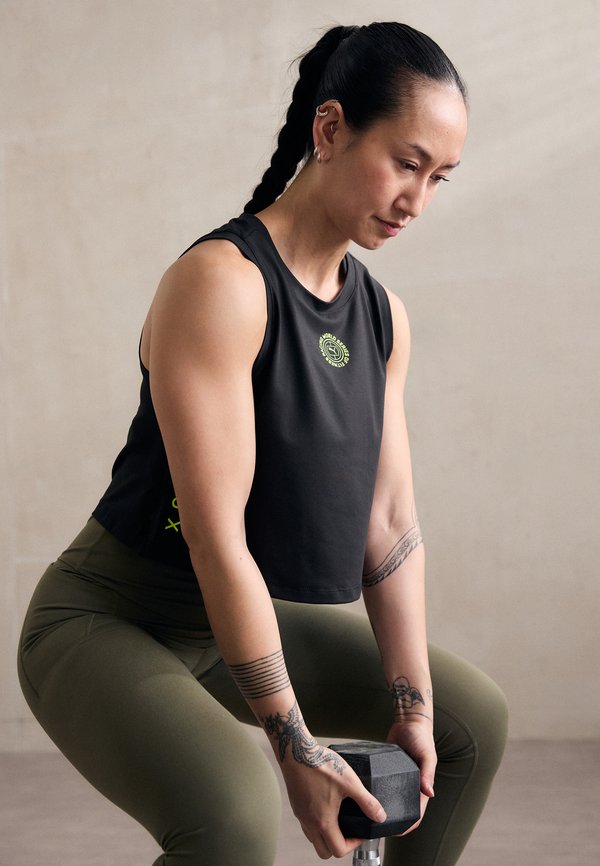 HYROX SLEEVELESS - Top