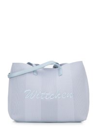 Borsa tote azzurra chiara realizzata in tessuto testurizzato con manici in pelle. Presenta il logo ricamato "Wittchen" sulla parte anteriore. Design ampio e aperto.