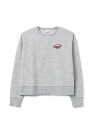 Sudadera de cuello redondo en gris claro con puños y dobladillo de canalé, que presenta un pequeño logo rojo y azul "Cherry Blue EST. 1998" en el lado izquierdo del pecho.