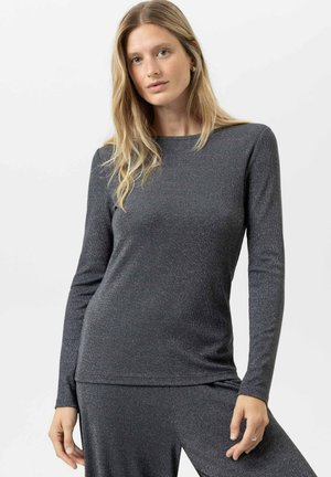 Langärmliges Oberteil in Dunkelgrau, aus einem strukturierten, weichen Material mit einem subtilen Glanz. Verfügt über einen runden Halsausschnitt und eine taillierte Passform.