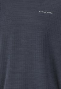 Endurance MIDLAYER AVAN - Langærmet T-shirt -  blue nights