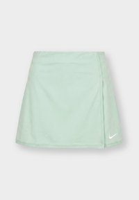 Unselected, steam/white