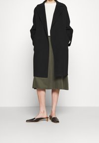 WEEKEND MaxMara Sweter