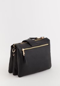 Carpisa PRIMULA - Skuldertasker - black