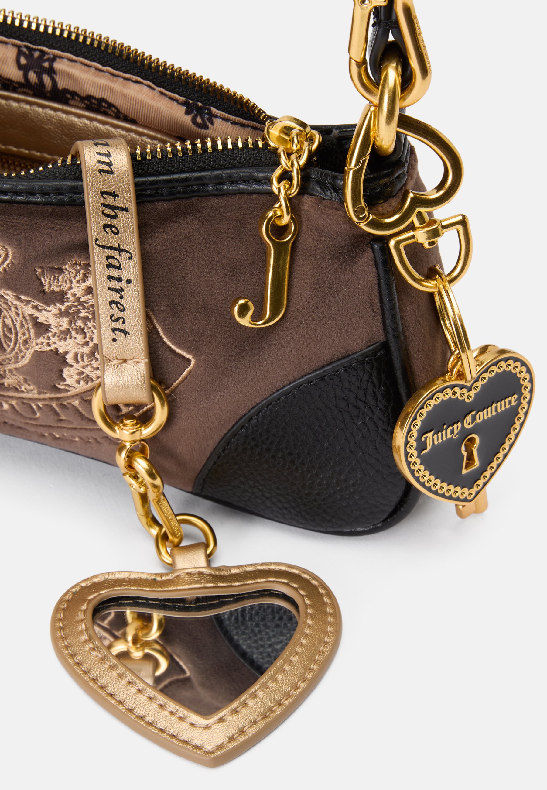 Juicy Couture チャーム付きチェーンミニバッグ クラッチバッグ