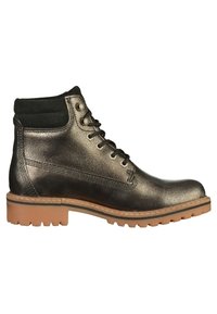 Bottine en cuir noir et métallique avec col rembourré, devant lacé, détails cousus et semelle épaisse en caoutchouc beige avec rainures profondes.