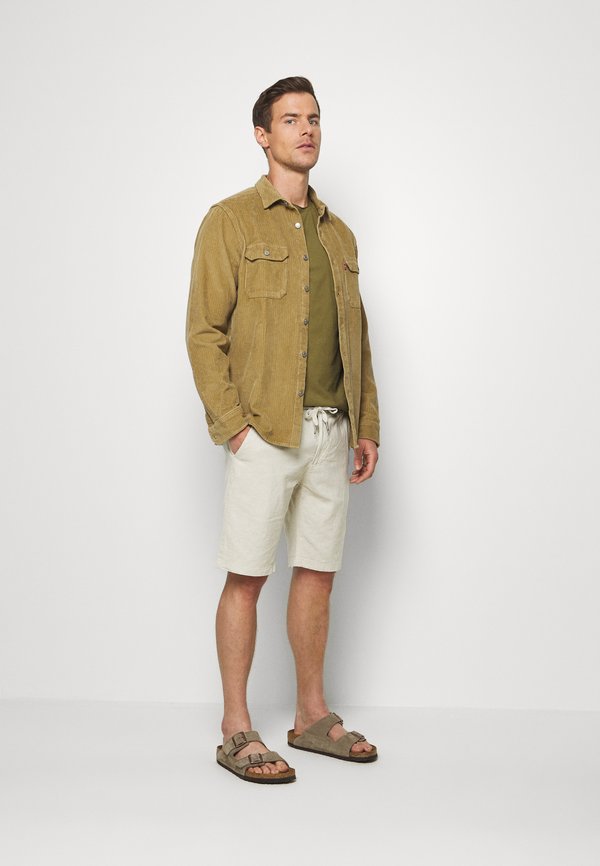 Shorts - light sand3