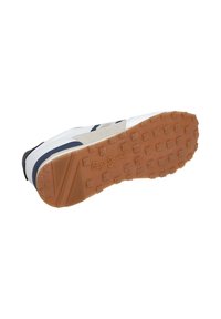 Pepe Jeans KINGSTON NATURE - Tossud - white