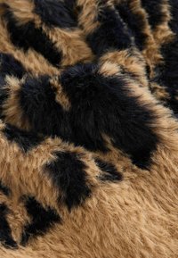 REGULAR FIT - BEAR ZIP-UP - Kofta - leopard