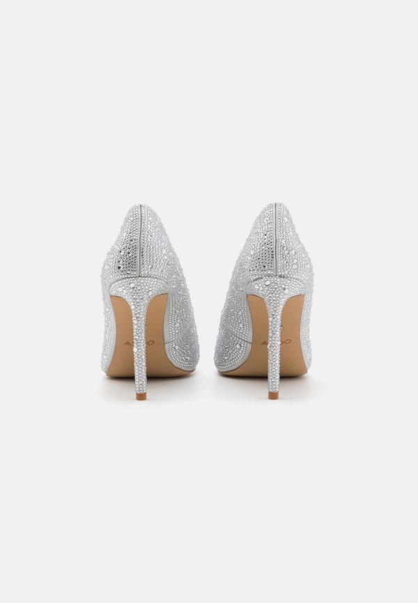 STESSY2.0 PILLOW WALK - Classic heels - silver4