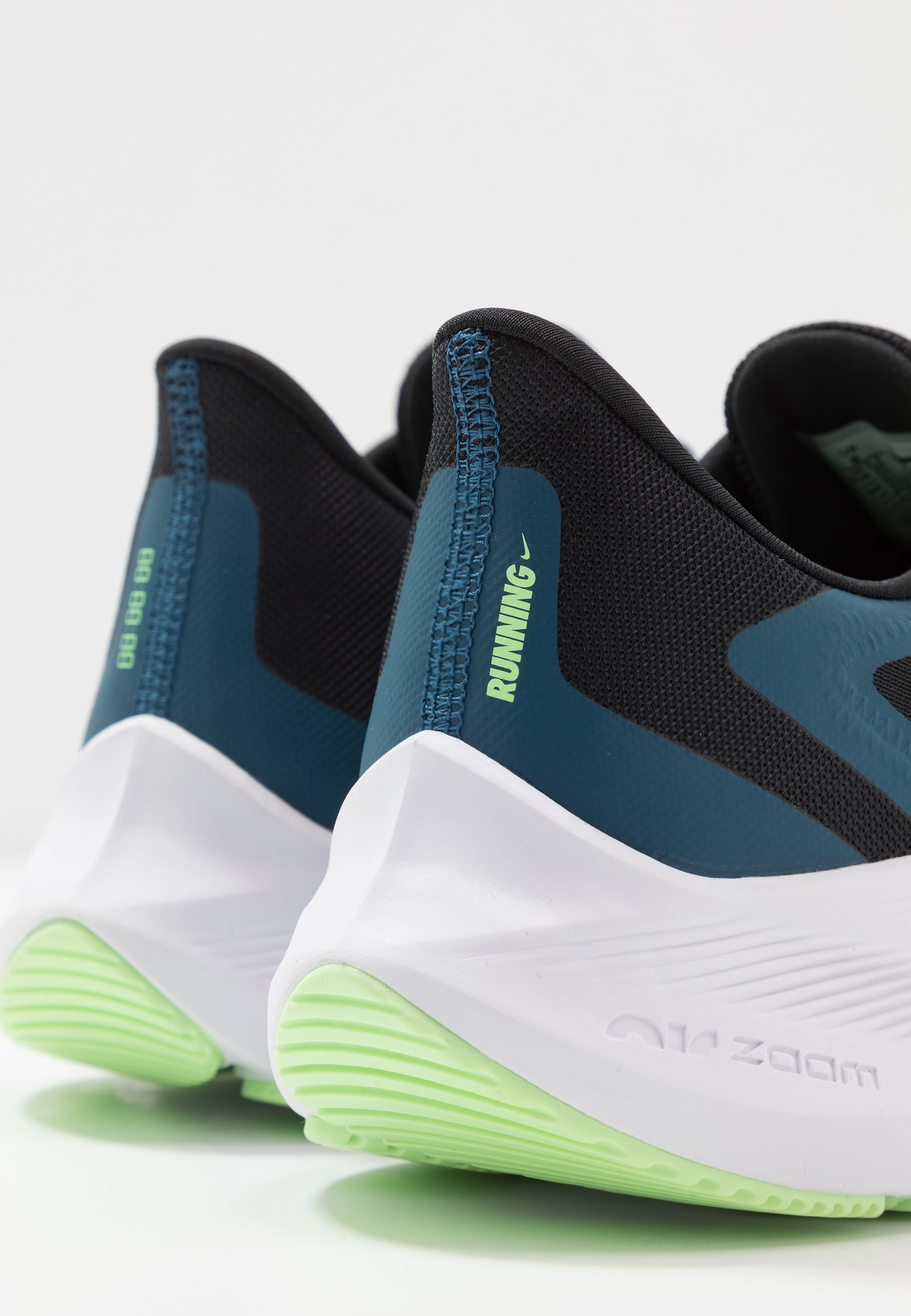 ZOOM WINFLO 7 Neutrala löparskor blackvapor greenvalerian blue ZOOM WINFLO 7 Neutrala löparskor blackvapor greenvalerian blue