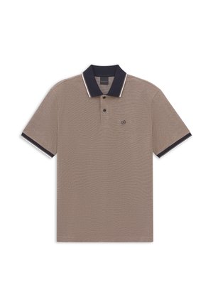 Beiges Poloshirt mit kurzen Ärmeln, dunkelblauem Kragen und Ärmelsaum, Zwei-Knopf-Leiste und kleinem, gesticktem Logo auf der Brust.