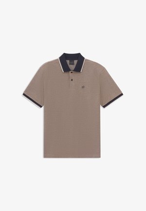 Beiges Poloshirt mit kurzen Ärmeln, dunkelblauem Kragen und Ärmelsaum, Zwei-Knopf-Leiste und kleinem, gesticktem Logo auf der Brust.