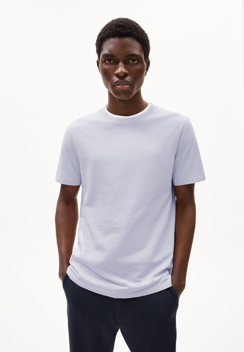 ARMEDANGELS - JAAMES - Basic T-shirt - misty morning, Enlarge
