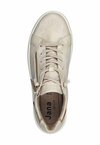 Beige Leder-Sneaker mit strukturierter Oberfläche, weißer Gummisohle und dekorativem Seitenzipper. Verfügt über eine runde Zehenpartie und Schnürverschluss.