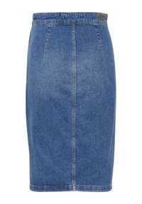 Fustă din denim cu croială dreaptă, de culoare albastră, design de lungime medie, cusături decorative și un mic eticheta cu logo la talie.