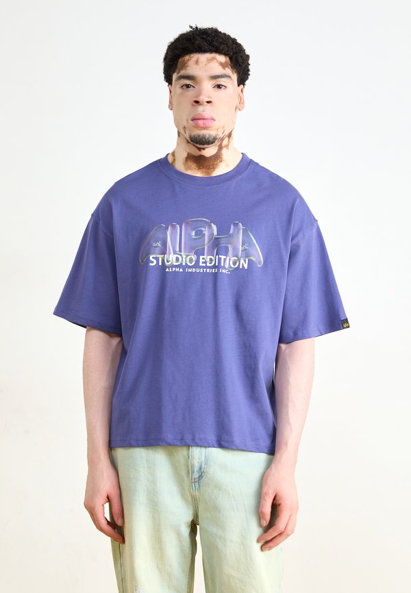 STUDIO EDITION VIBE  - Print T-shirt - night purple