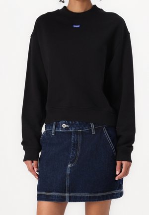 Sweatshirt - black