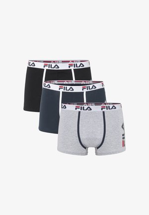 Trois paires de boxers pour hommes en noir, marine et gris avec des bandes élastiques blanches marquées du logo FILA.