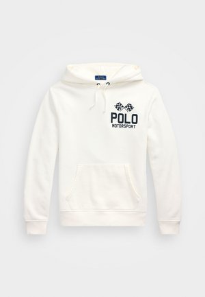 Hvit bomull hettegenser med frontlomme, snorhette og svart "POLO MOTORSPORT" trykk med rutete flagg. Glatt tekstur.