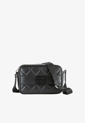 Schwarze, gesteppten Ledertasche mit rechteckiger Form, ausgestattet mit einem Logoakzent, verstellbarem Trageriemen und glatter Textur. Sichtbare silberne Beschläge.
