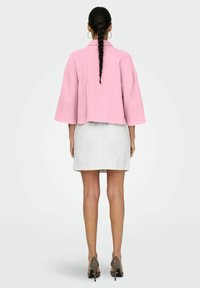 JDY JDYTHEIS LIFE 3/4 CROP - Button-down blouse - rosa
