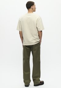 DOUBLE A BY W.W. LIAM AACHEST - T-Shirt print - moonstruck