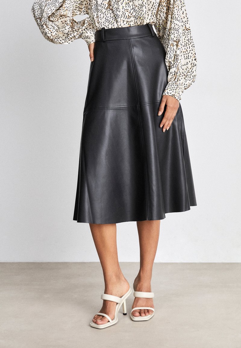 VeganiBBImma skirt - Black