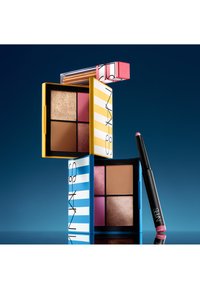 NARS HOT ESCAPE CHEEK PALETTE - Rouge