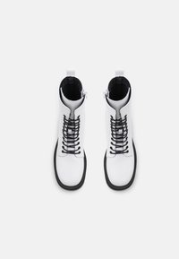 Zign Botines con plataforma - white