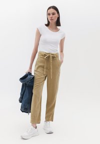 OXXO T-shirt basic - white