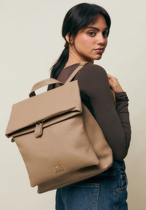 MISAKO GALEN - Zaino - beige