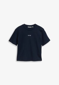 Επιλέχθηκε, sky captain blue