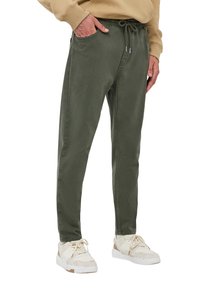Terranova Jeans Tapered Fit - salvia