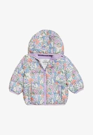 Veste matelassée avec un motif floral en rose, violet et bleu. Dotée d'une capuche, d'une fermeture éclair et de deux poches avant bordées de lilas.