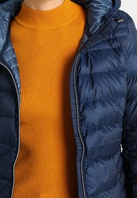Esprit Donsjas - dark blue