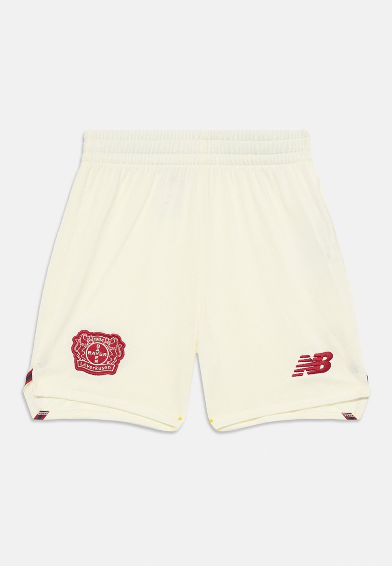 Calções desportivos creme com cintura elástica, aberturas laterais, logotipo bordado em vermelho do Bayer Leverkusen e marca New Balance.