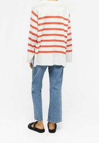 Object Neule - grey
