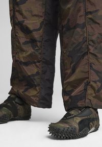 Unausgewählt, wild willow/dark olive