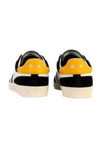Gola MEDALLIST - Sneakers laag - noir blanc cassé soleil