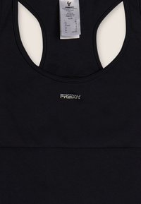 Top negro sin mangas hecho de tela elástica, con un escote redondo y un diseño de espalda de nadador. Logo "FREDDY" en plata en la parte frontal.