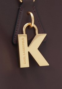 KARL LAGERFELD LOCK SOFT TOTE - Velká kabelka - dark chocolate